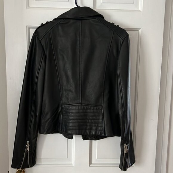 Barney’s leather jacket - Picture 3 of 5